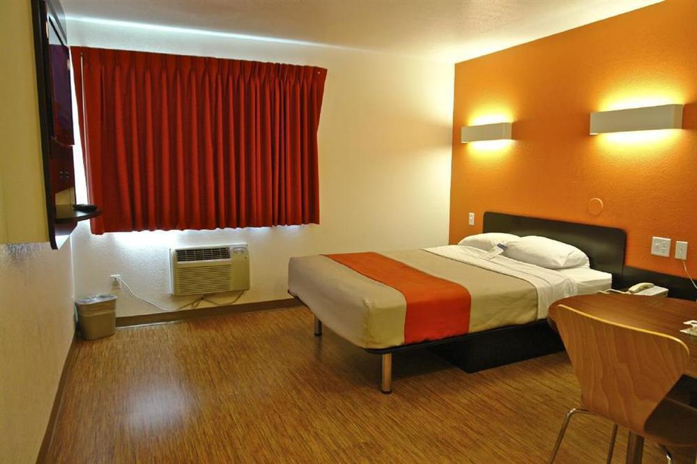 Econo Lodge アイダホフォールズ 部屋 写真