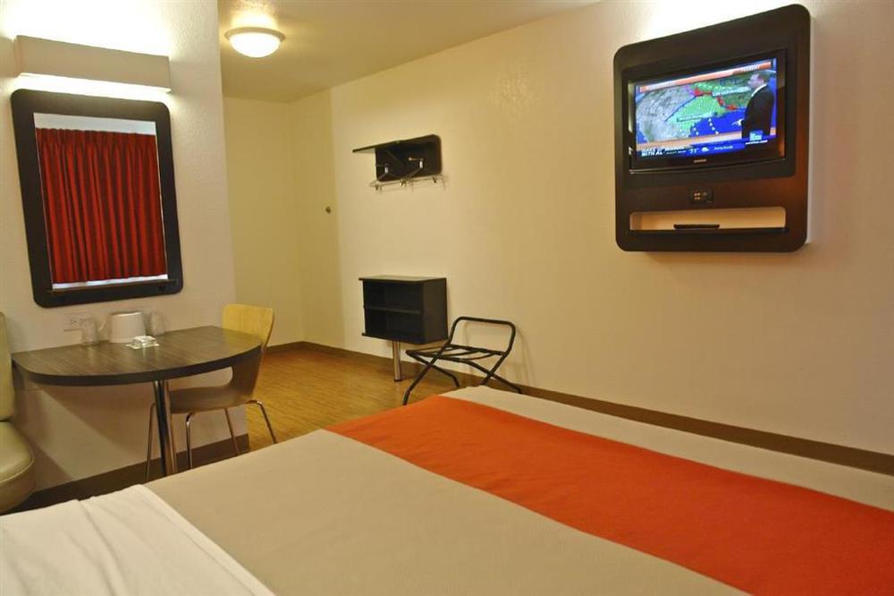 Econo Lodge アイダホフォールズ 部屋 写真